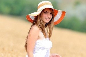 Cute + Summer Hairstyles for Long Hair - With Hats