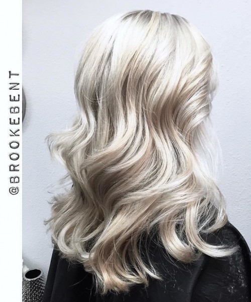 brookebent-White-Pearl-Cool-Blonde